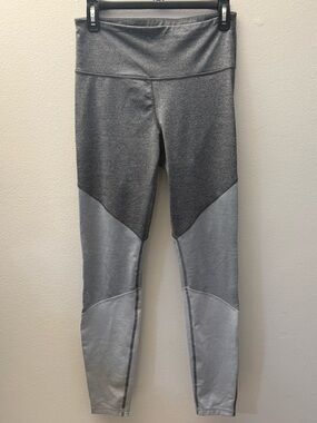 Old Navy Active Women's Dark Heather Gray Leggings